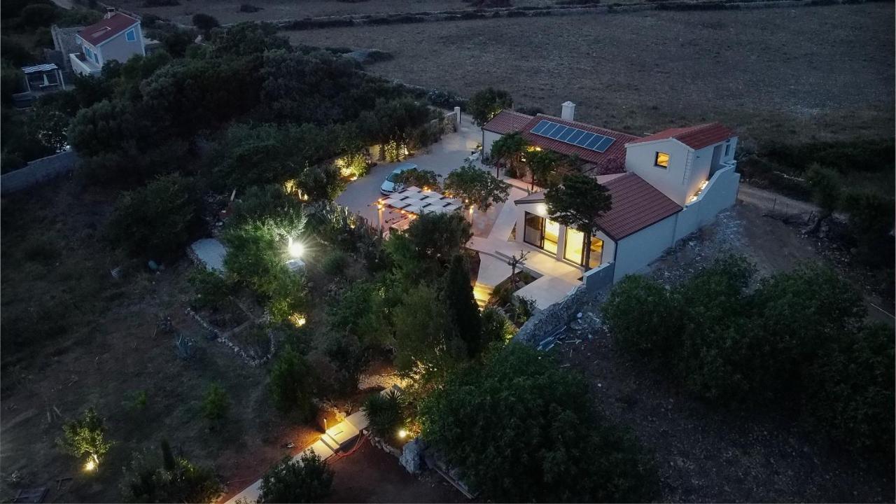 Villa Slatina Near Zrce Beach Новаля Екстериор снимка