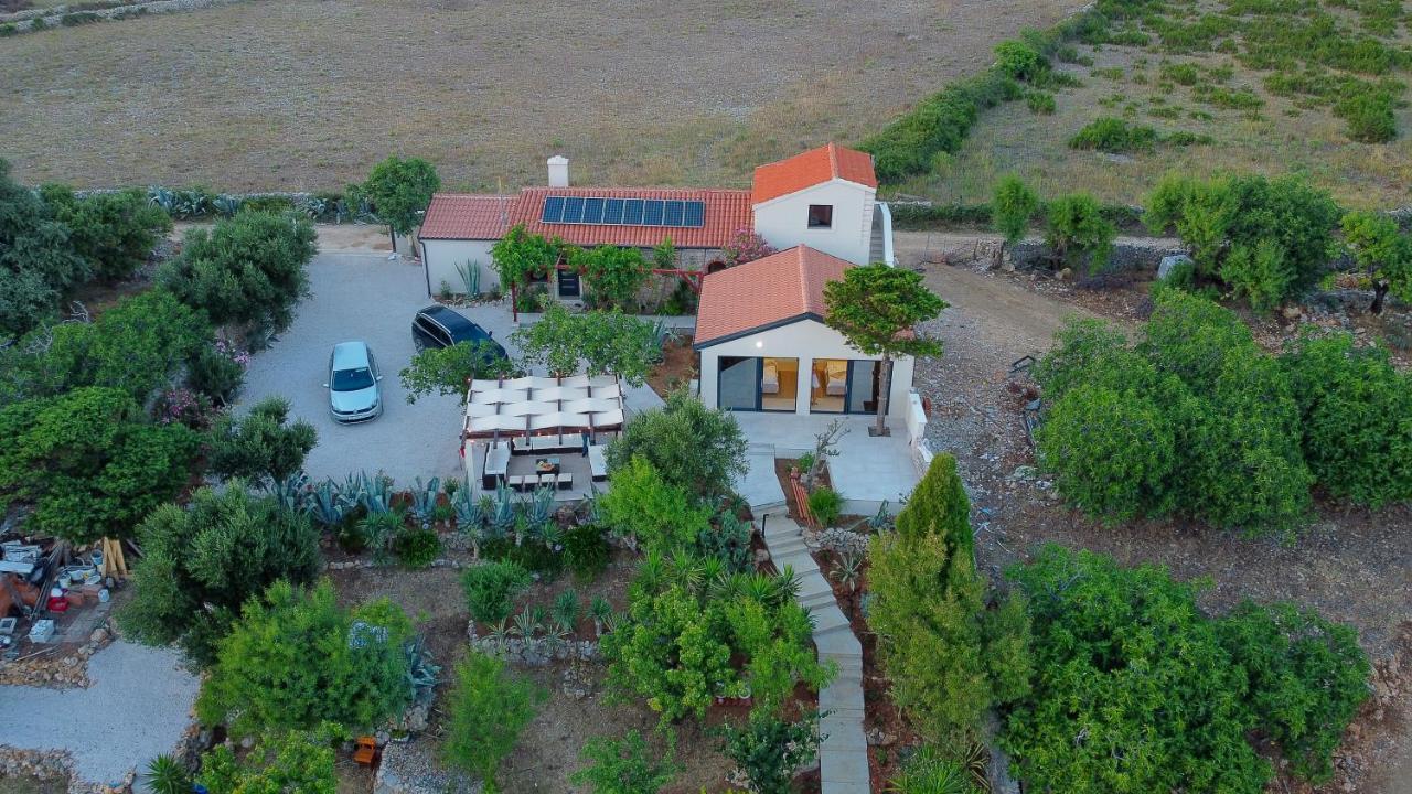 Villa Slatina Near Zrce Beach Новаля Екстериор снимка