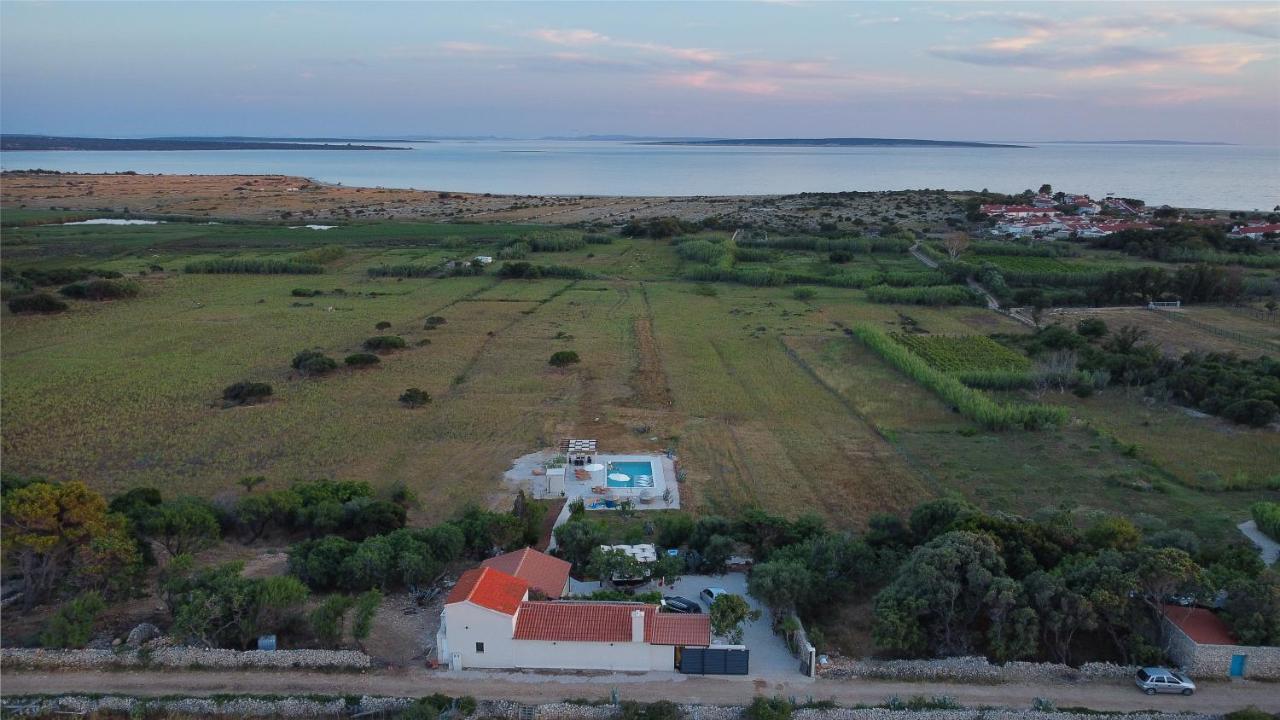 Villa Slatina Near Zrce Beach Новаля Екстериор снимка