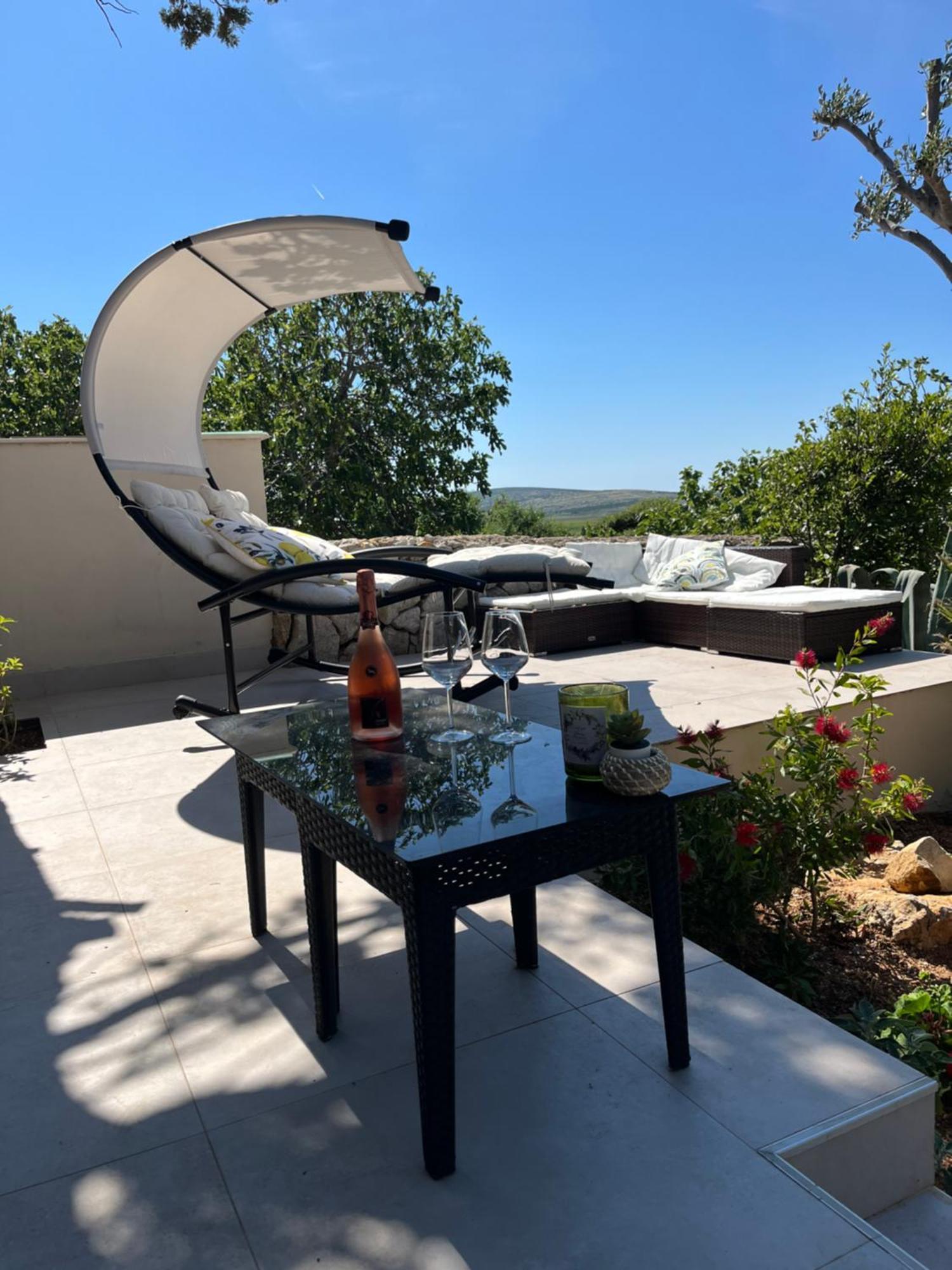 Villa Slatina Near Zrce Beach Новаля Екстериор снимка