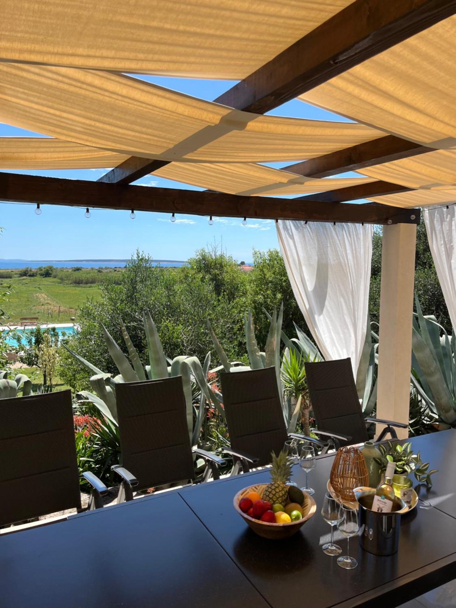 Villa Slatina Near Zrce Beach Новаля Екстериор снимка